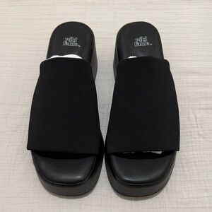 Wild Fable Slip On Sandals | Women’s 7.5 | NWT